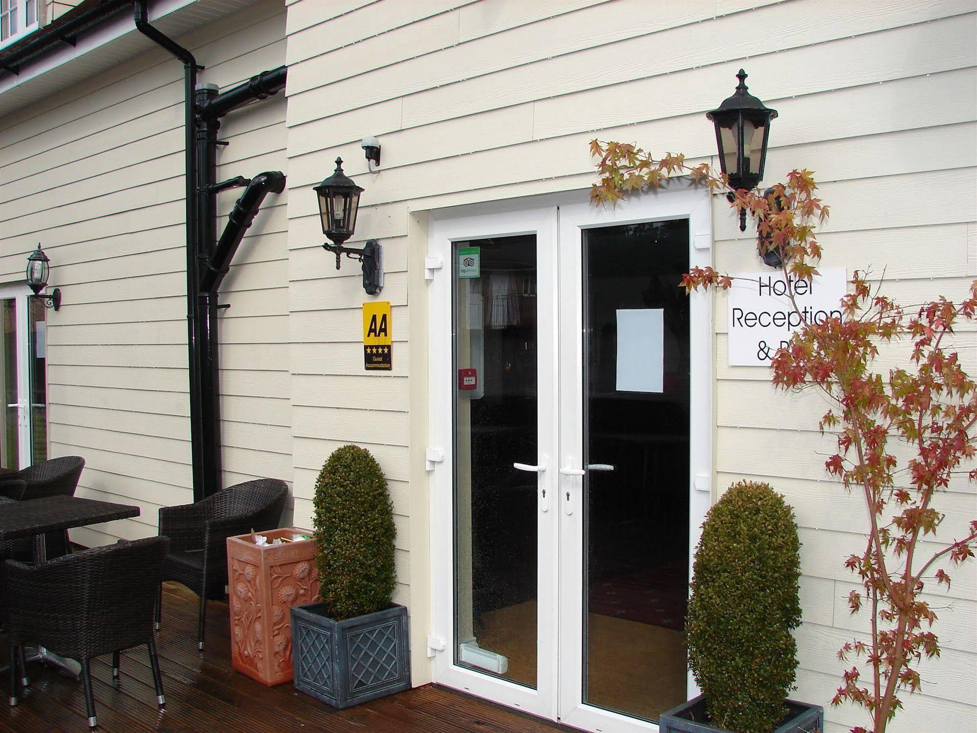 The Angel Hotel Alton  Exterior foto